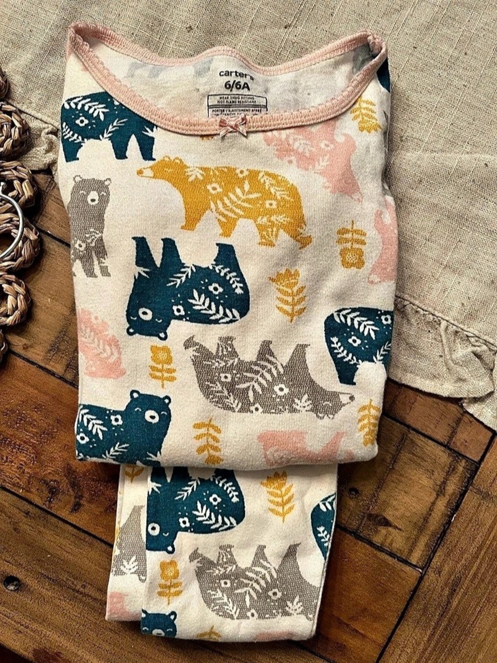 Carter's Girls Nordic Bear Print Long-Sleeve Pajama Set. Size 6